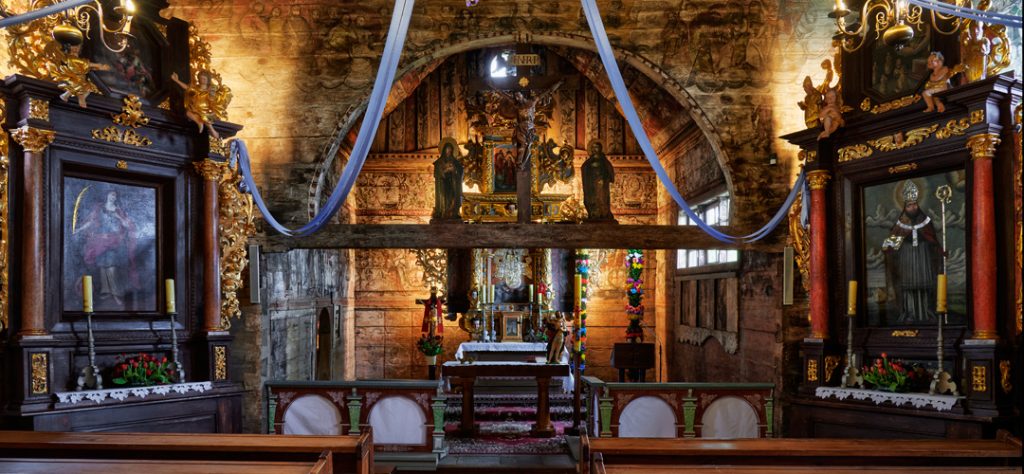 Tarnowo Pałuckie — kościół wnętrze