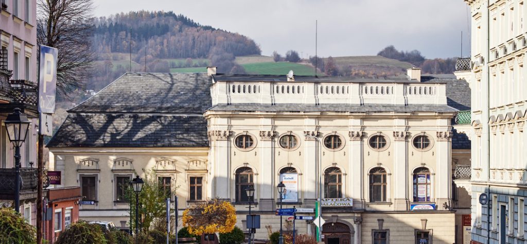 Nowa Ruda — Pałac Stillfriedów