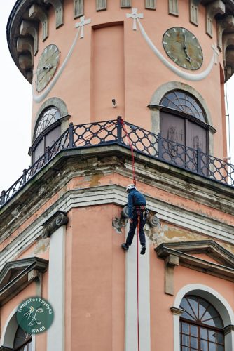 Prace na wieży kościoła pw. NMP Królowej Polski; Głuszyca, Obniżenie Noworudzkie