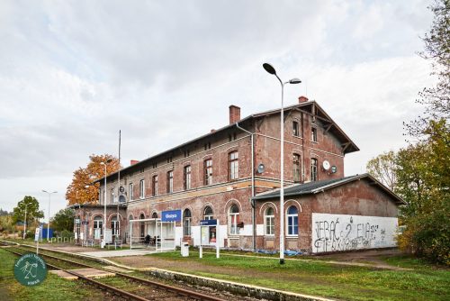 Budynek dworca kolejowego od strony torów; Głuszyca, Obniżenie Noworudzkie